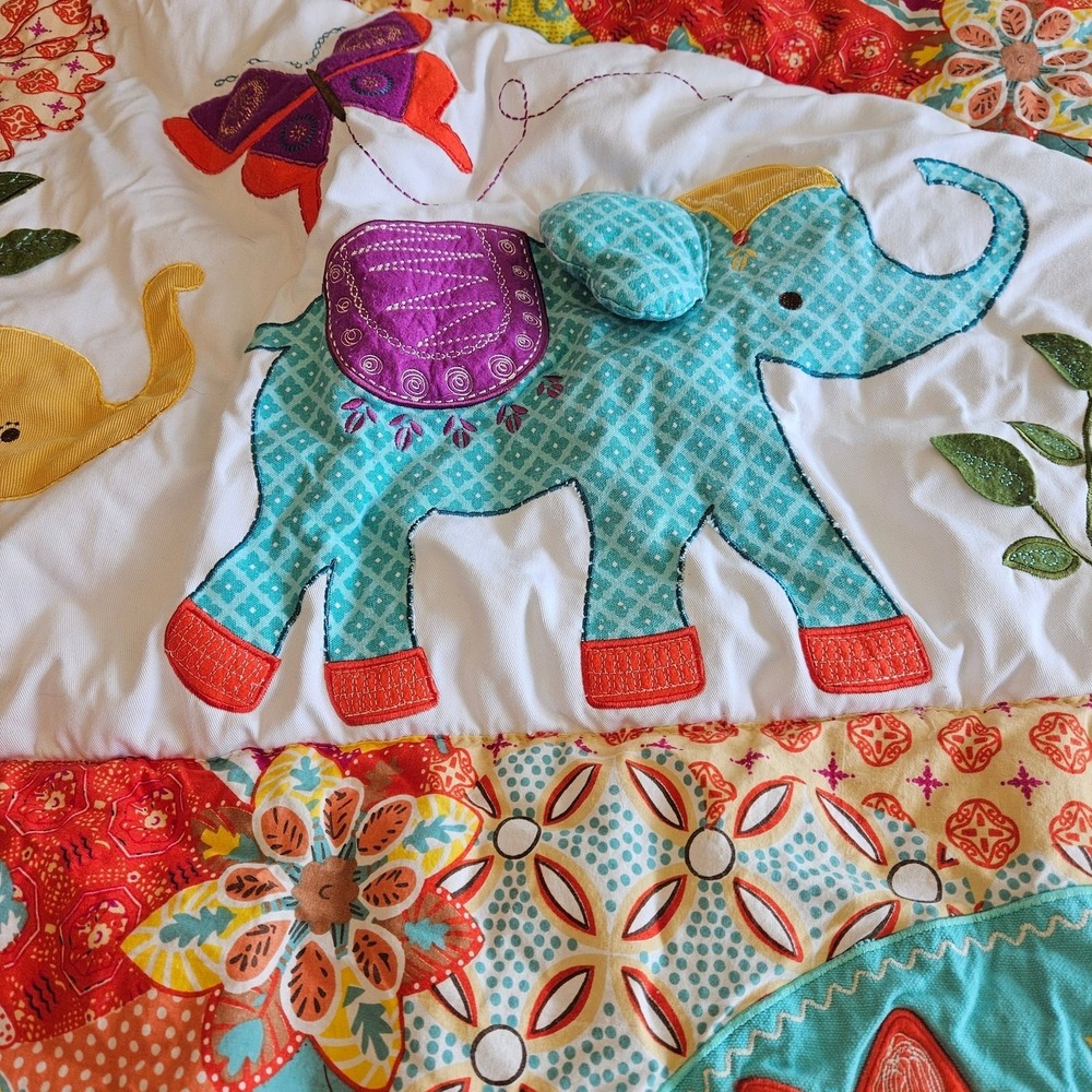 Levtex Baby Zahara Elephant Nursery Baby Blanket Quilt Crib Comforter 42x34 - Picture 2 of 5